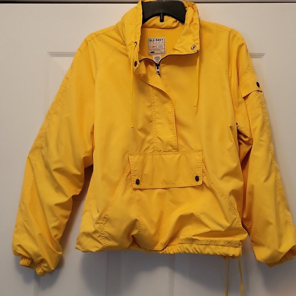 Old Navy Womens All Weather Windbreaker Jacket Size L Yellow